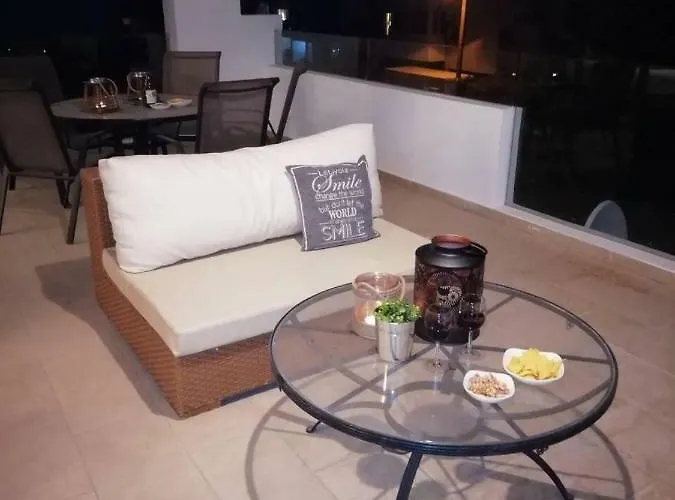 Gardenia 104 Near The Beach