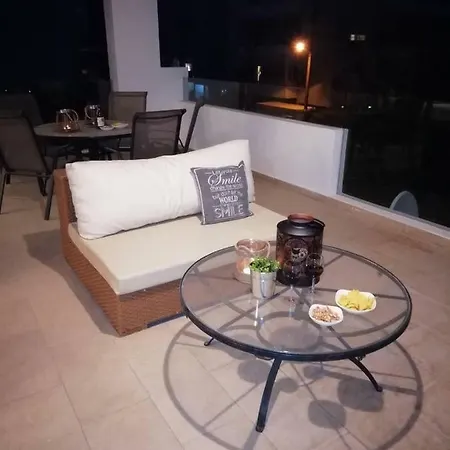 Gardenia 104 Near The